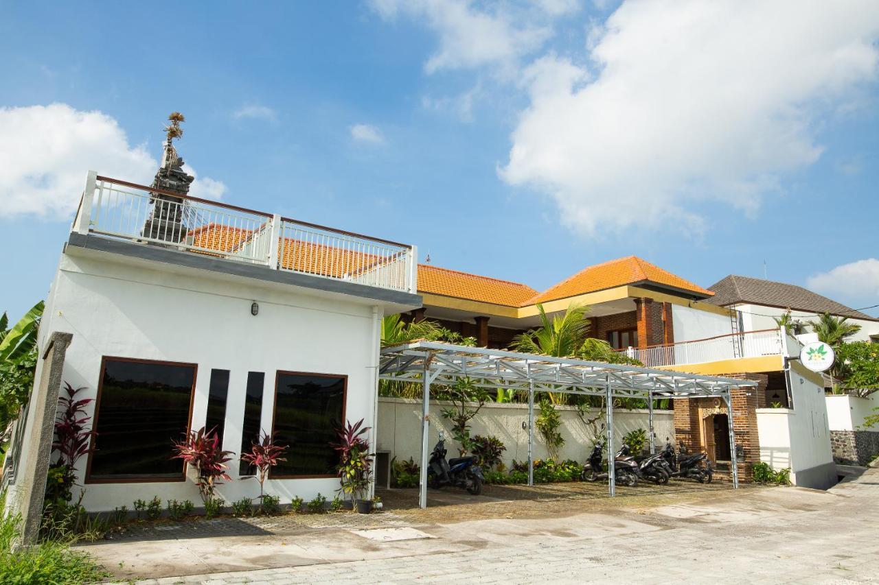 Frangipani House And Spa By Ecommerceloka Чангу Экстерьер фото