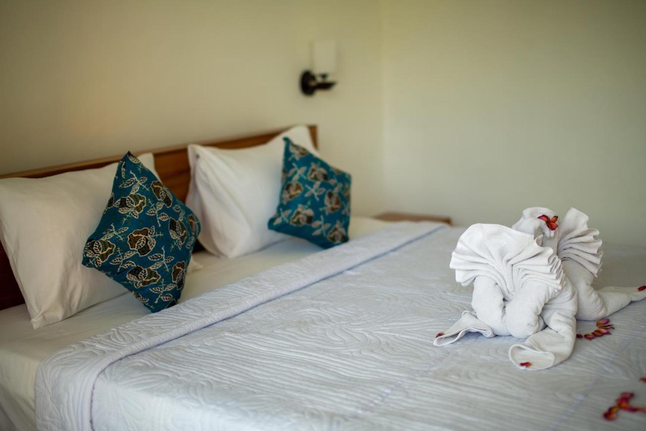 Frangipani House And Spa By Ecommerceloka Чангу Экстерьер фото